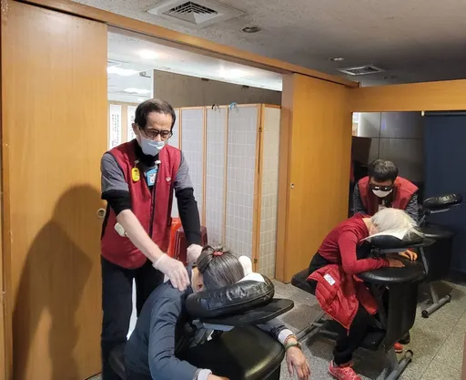 醫護辛苦了！新北視障按摩小棧祭優惠　9/7起憑證100元現折