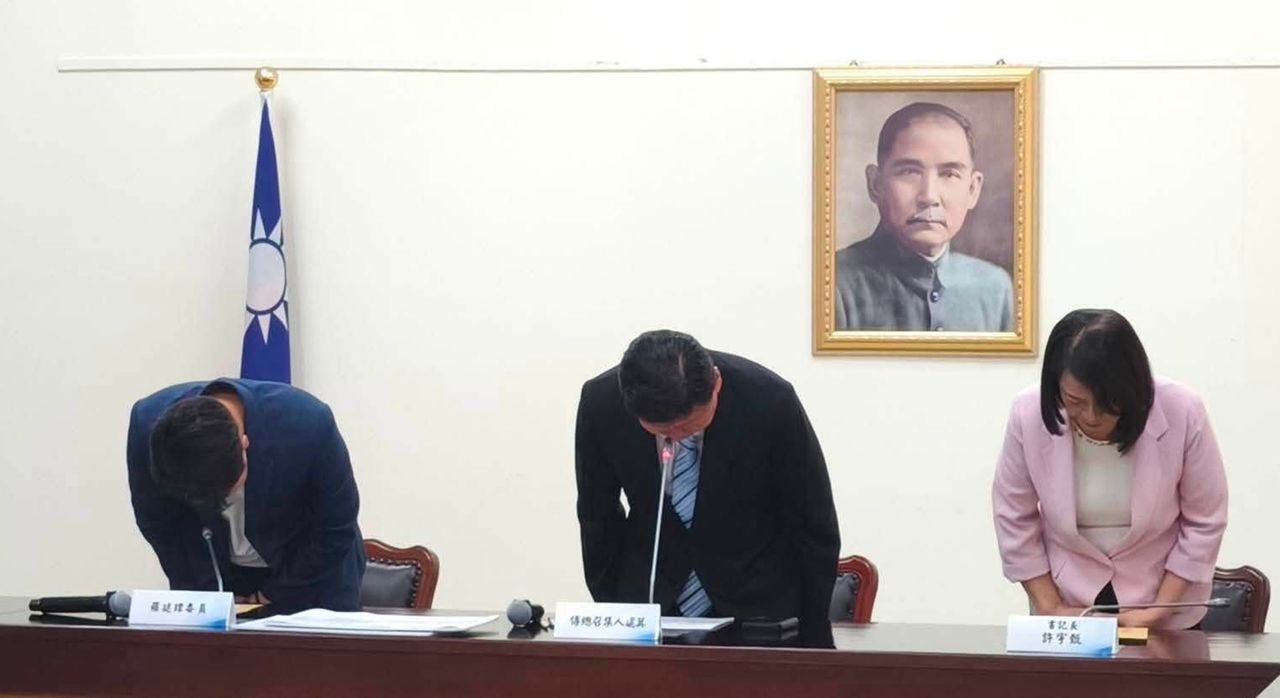 傅崐萁為何鞠躬道歉? 他曝背後原因:火已燒到國民黨身上