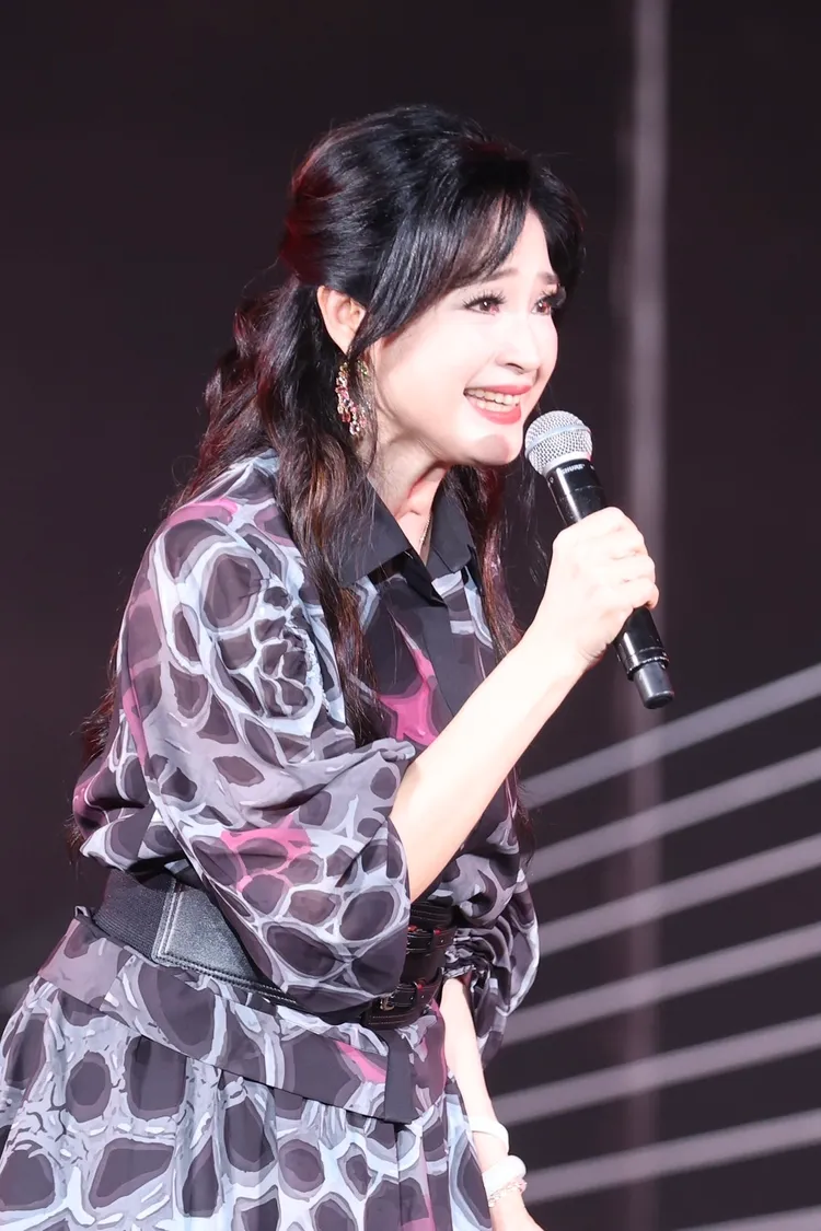 方季惟美聲醉人。尚時代文創娛樂提供