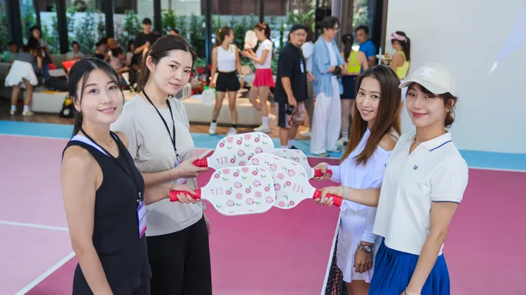 活動現場Ahhh Pickleball Social Hub讓人在輕鬆的運動氛圍中揮拍、流汗、交流。業者提供