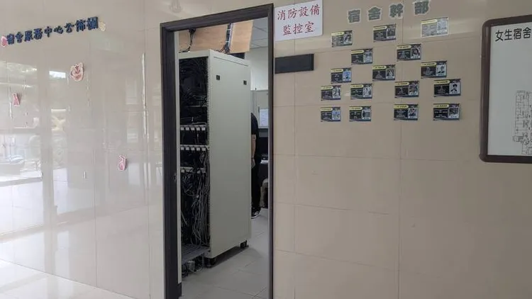 校方已請廠商到校查修火災警報設備。高科大提供