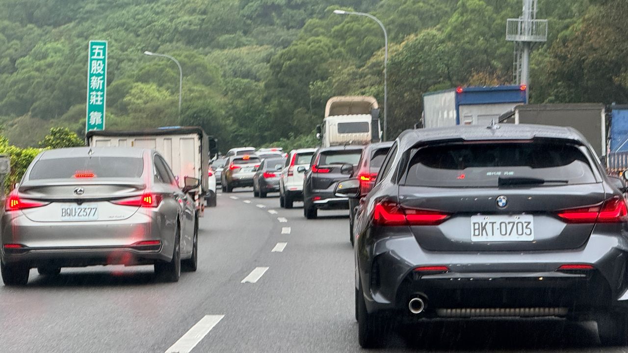 連假出遊看過來!東半部後段恐有雨 國道實施高乘載