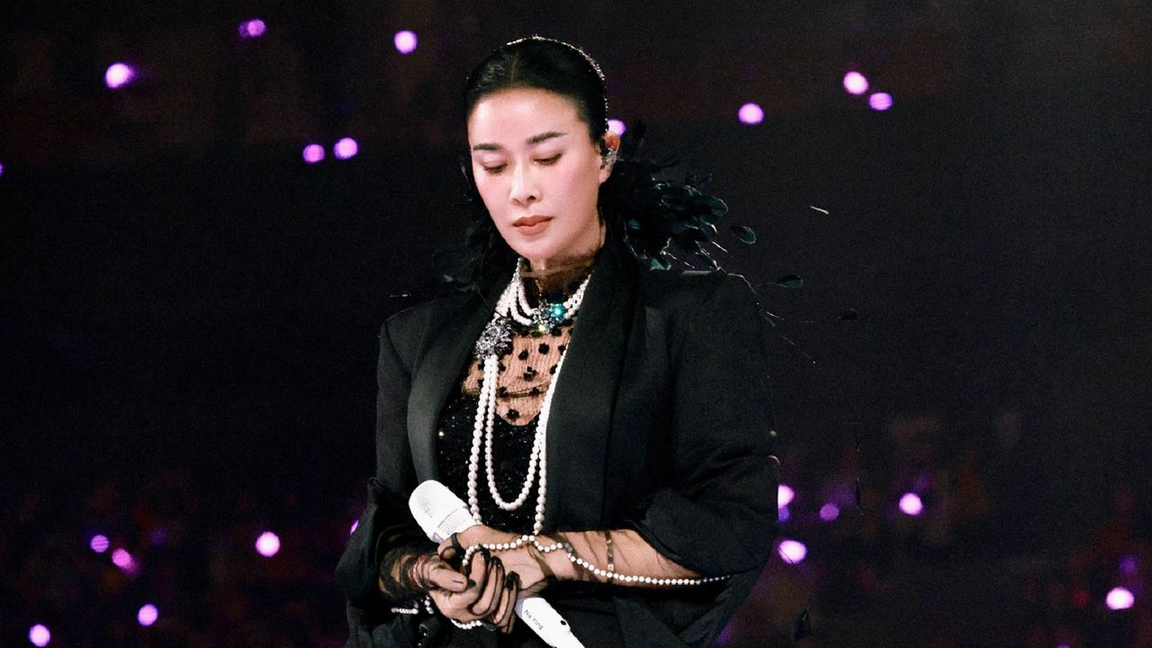 那英悼念劉歡恐挨罰 商演臨時加唱歌曲未報備