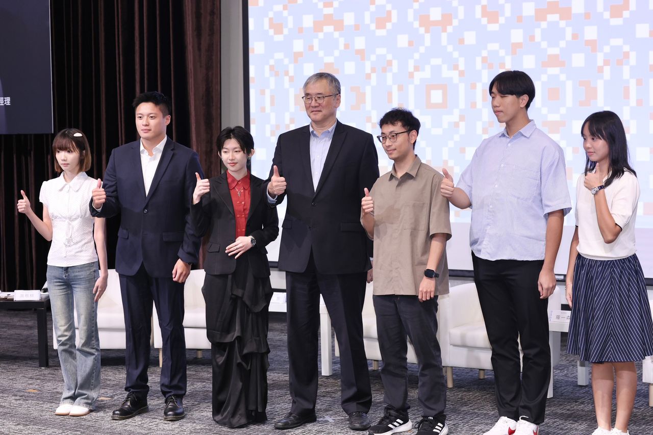 米玉傑台大開講|20多歲別急著定專業!台積電徵才不只看「你學什麼」