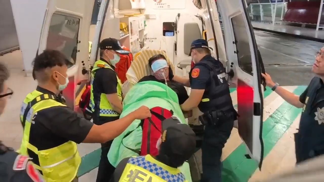 桃機驚魂! 男子持刀闖一航廈地勤休息室挾持砍傷實習生