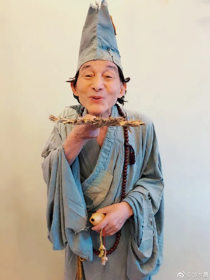 游本昌演藝生涯多次飾演濟公。翻攝游本昌微博