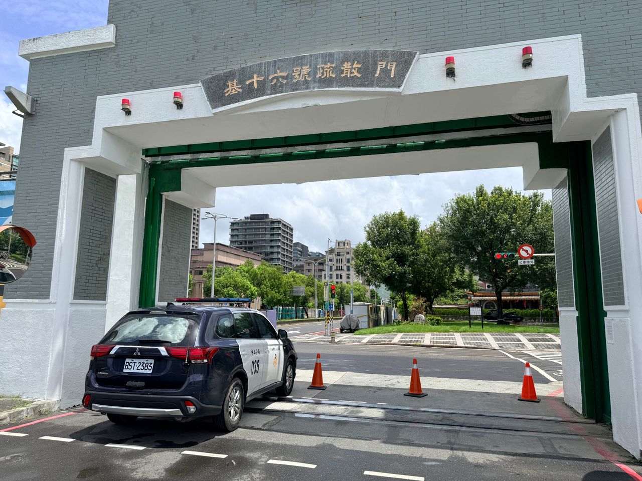 基隆河上漲!北市關閉疏散門 堤外車輛盡速駛離