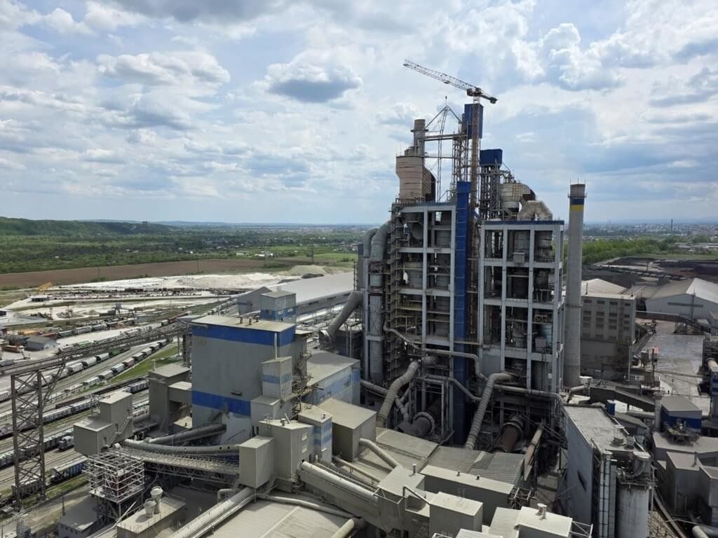 台泥併購烏克蘭第2大水泥商 股價飆逾6%、成交量突破5萬張