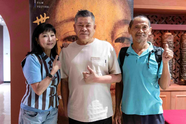 馬妞（左）與電影故事本尊黃智勇（右），現身挺澎恰恰。世界民族電影節提供