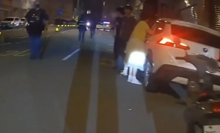 警方出動快打部隊到場壓制。翻攝畫面