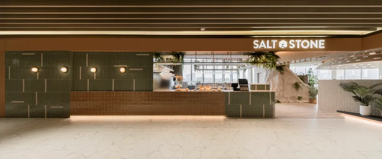 SALT&STONE大巨蛋遠東Garden City餐廳。開展餐飲集團提供