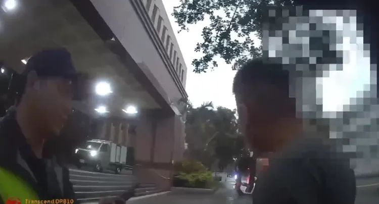 警方當場逮捕衝撞北檢的邵嫌（53歲），並查扣肇事計程車。
