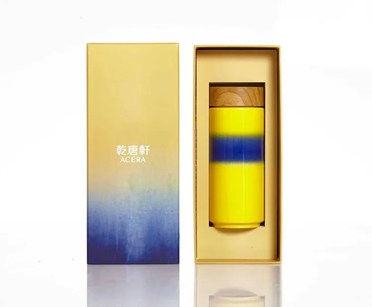 時光系列ECHOES OF CLAY雙層隨身杯。業者提供