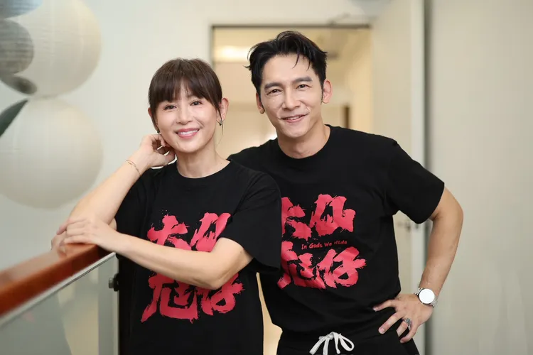 温昇豪和鄭仲茵合作《大仙尪仔》。攝影中心攝