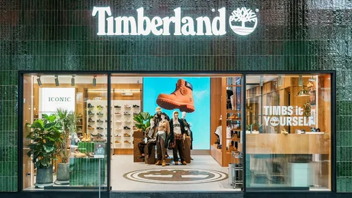 Timberland把「阿嬤家」搬進信義區！新店獨賣MLB聯名鞋、台味T