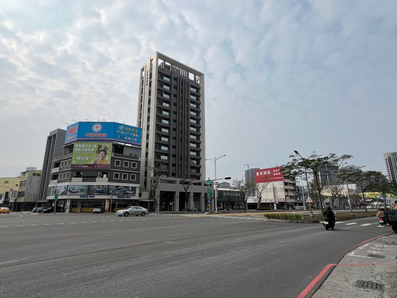 金流凍結暴風圈擴大 住展調查逾7成住宅產業喊苦隱性裁員潮襲捲全台