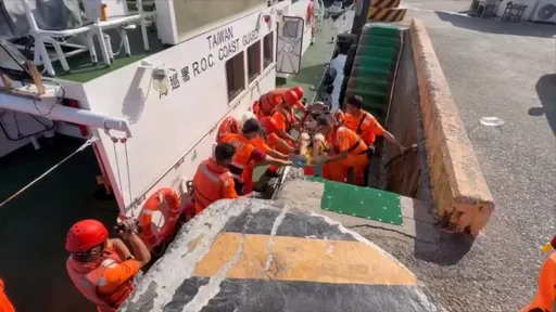 憾！澎湖漁船船長落海昏迷　海巡疾馳救援返港送醫不治