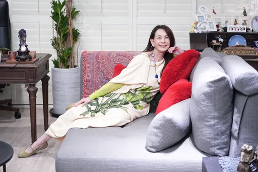 69歲周丹薇淨身出戶僅剩30萬　離婚13年驚曝「好多人跟我求婚」