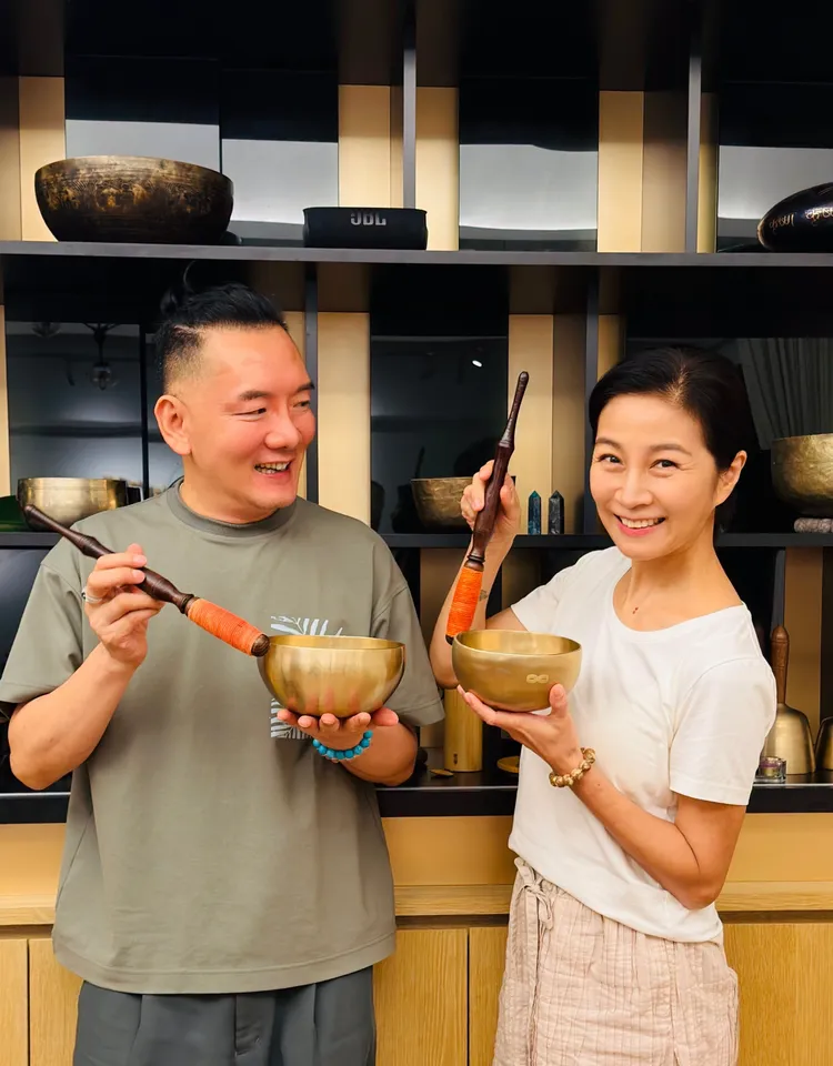 方文琳拜田定豐為師。翻攝田定豐臉書