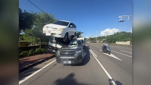 「車車疊羅漢」不是特技！　彰化半拖車疑煞車失靈撞3車