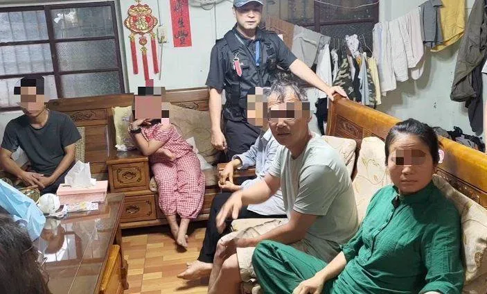 專案小組搗破邪教大本營救出遭剝削兒童。民眾提供