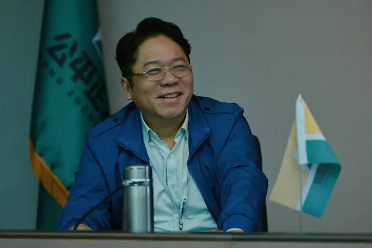 卜學亮飾高振綱。Netflix提供