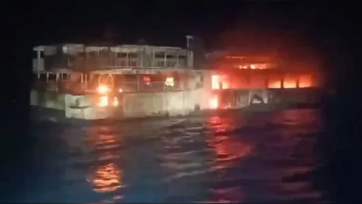 外海驚傳火燒船！菲律賓渡輪深夜陷火海　5死87人失聯