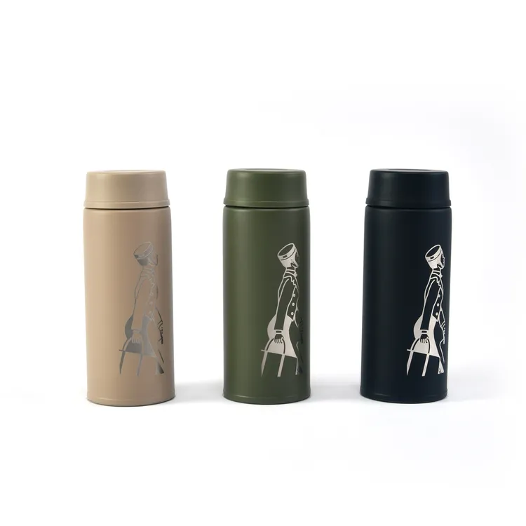 PORTER INTERNATIONAL與膳魔師推出聯名不鏽鋼保溫杯。品牌提供