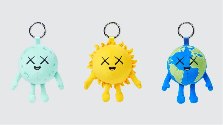 UNIQLO KAWS UNIVERSE吊飾，各390元。品牌提供