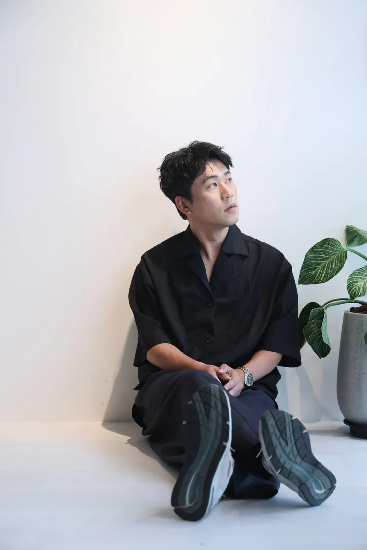 黃迪揚在主持上也受金鐘入圍肯定。攝影中心攝