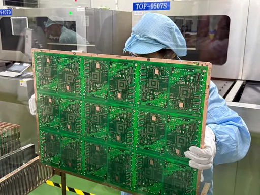 AI正重塑PCB供應鏈！產值今年首破兆　CPO、玻璃基板搶下波商機