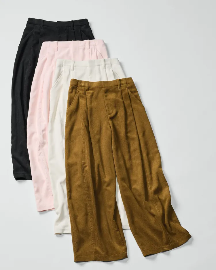 UNIQLO燈芯絨氣球褲，各1290元。品牌提供