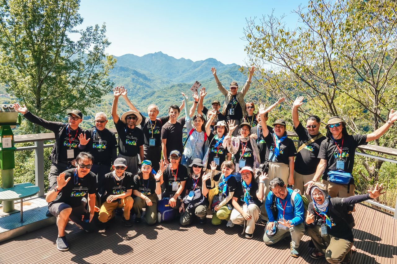 15國近30位生態旅遊專家走進北橫!從森林浴到星空浴 國際看見桃園永續旅遊潛力
