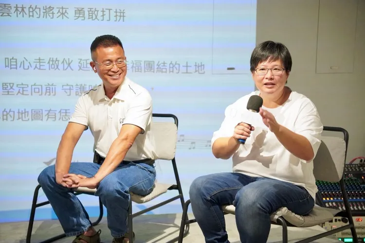 雲林縣長參選人張嘉郡今（8）日正式發布競選團隊、主視覺「WOW雲林更好」與競選主題曲《咱的雲林・新的世代》。張嘉郡辦公室提供