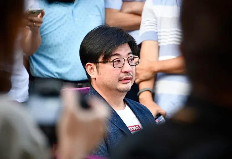彰化縣議長謝典霖因6月份一個餐會疑幫表姑助選鄉長，涉違選罷法遭當庭逮捕聲押。翻攝謝典霖臉書