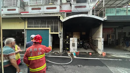 高雄永安透天厝冒濃煙！64歲獨居婦倒地燒燙傷　送醫不治