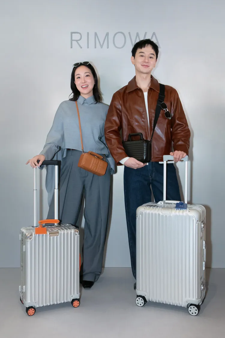 Melinda（左）、張軒睿（右）現身RIMOWA台中新光三越中港專門店。品牌提供