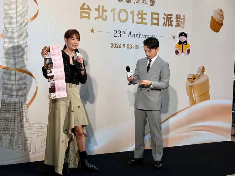 2日限定「SWEET TOGETHER 台北101生日派對」，只要黃金周預購期間消費滿額就可獲邀請卡及兌換券。莊偉祺攝