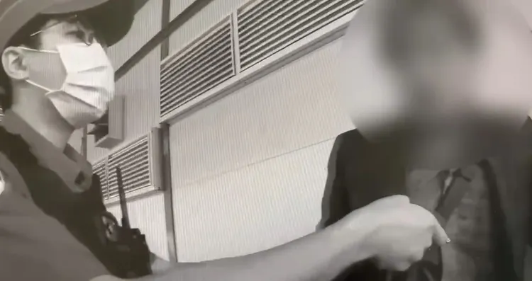 警員到場關切。翻攝畫面