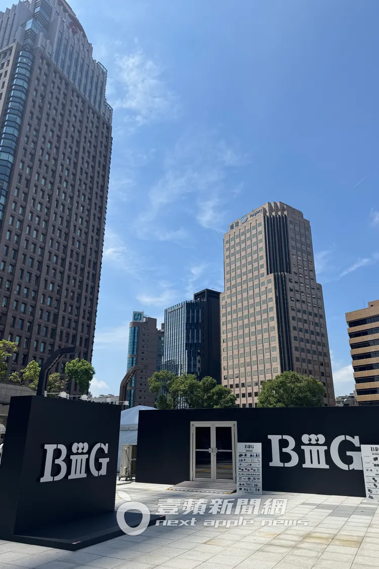 BIGBANG快閃店以「BiiiG」字樣打造。彭欣偉攝