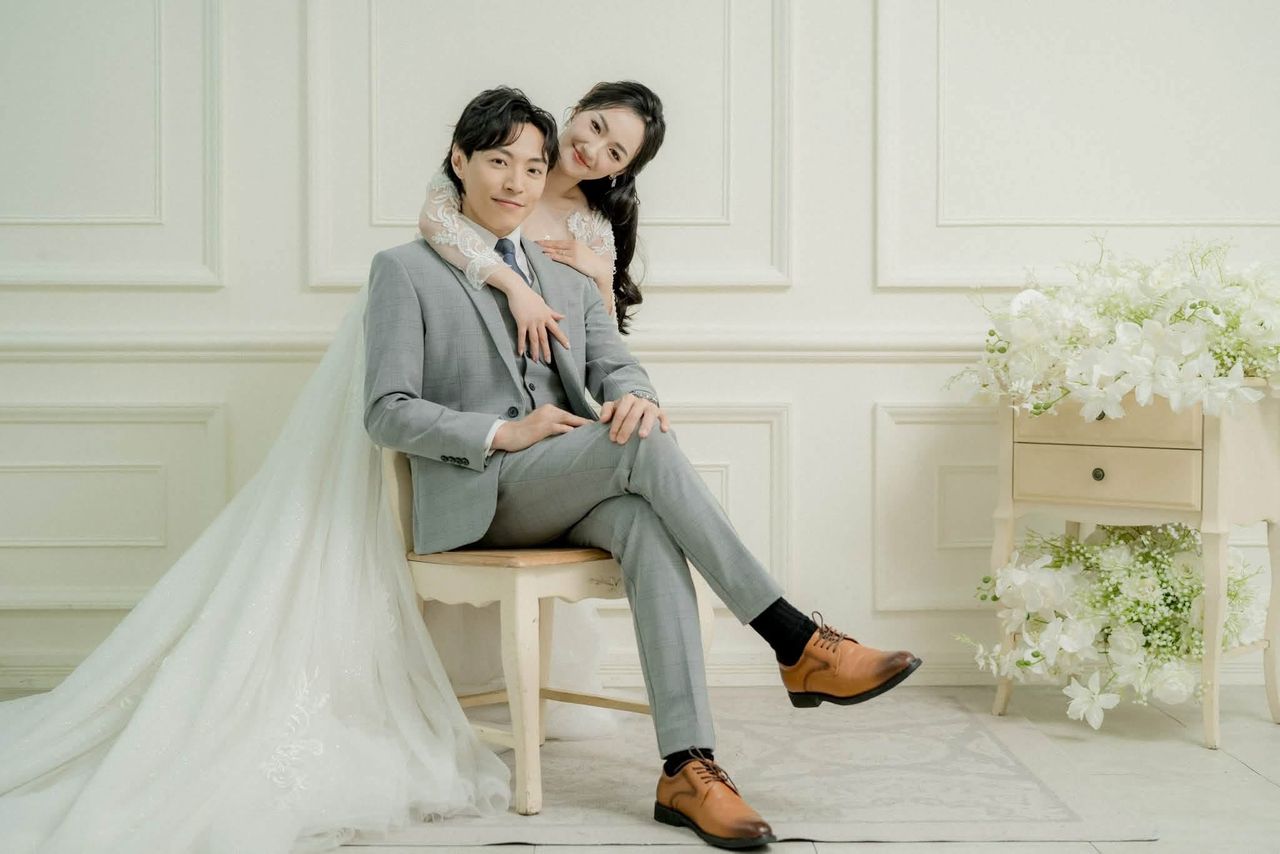 王上豪明與交往3年女友成婚 為老婆改變「自我中心」的習慣
