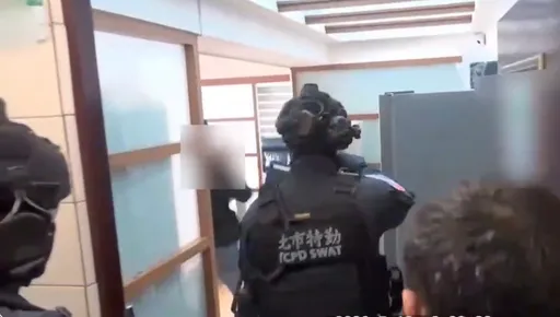 男鍵盤手AI秒變甜美公關女聲！假交友詐團誆3億栽了　全球限量款麥拉倫被扣