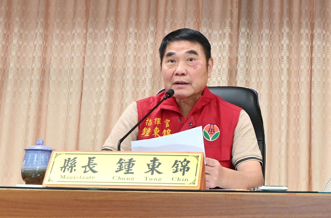 薔琵停班課!苗栗山釀青春演唱會照常舉辦被罵爆 鍾東錦回應了