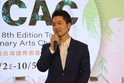 沈伯洋提教育政策！蔣萬安批前後不一　北市舉免費營養午餐反擊