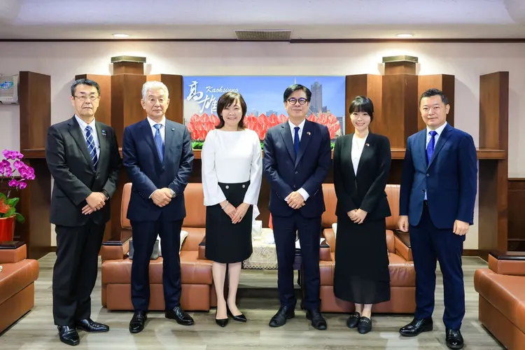 安倍昭惠21日拜會高雄市長陳其邁。翻攝畫面