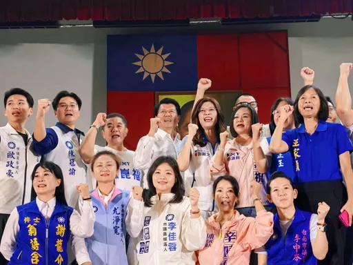 藍議員轟國民黨「被嫌到臭酸」鄭麗文拍手！喊謝龍介敗選總辭