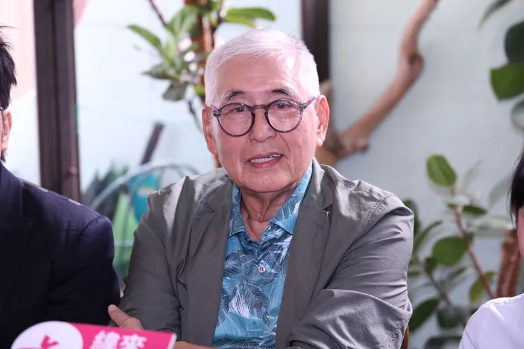 柯一正認為年輕人要勇於表達看法。莊宗達攝