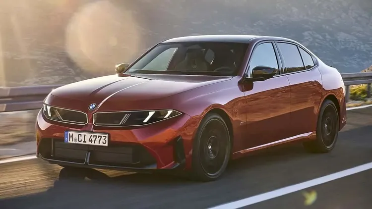 新一代BMW 3系列採用更簡潔的車身線條，延續經典房車比例，同時融入Neue Klasse家族特徵。原廠照片