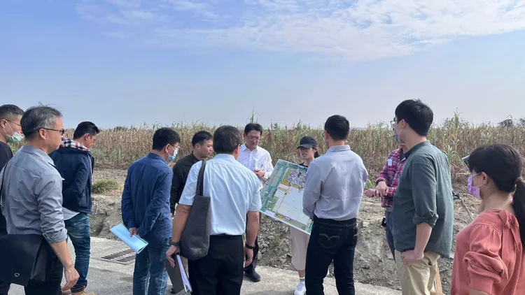 虎尾產業園區從前年開始7次送審，農地變更始終未獲同意，被質疑存在不同標準。