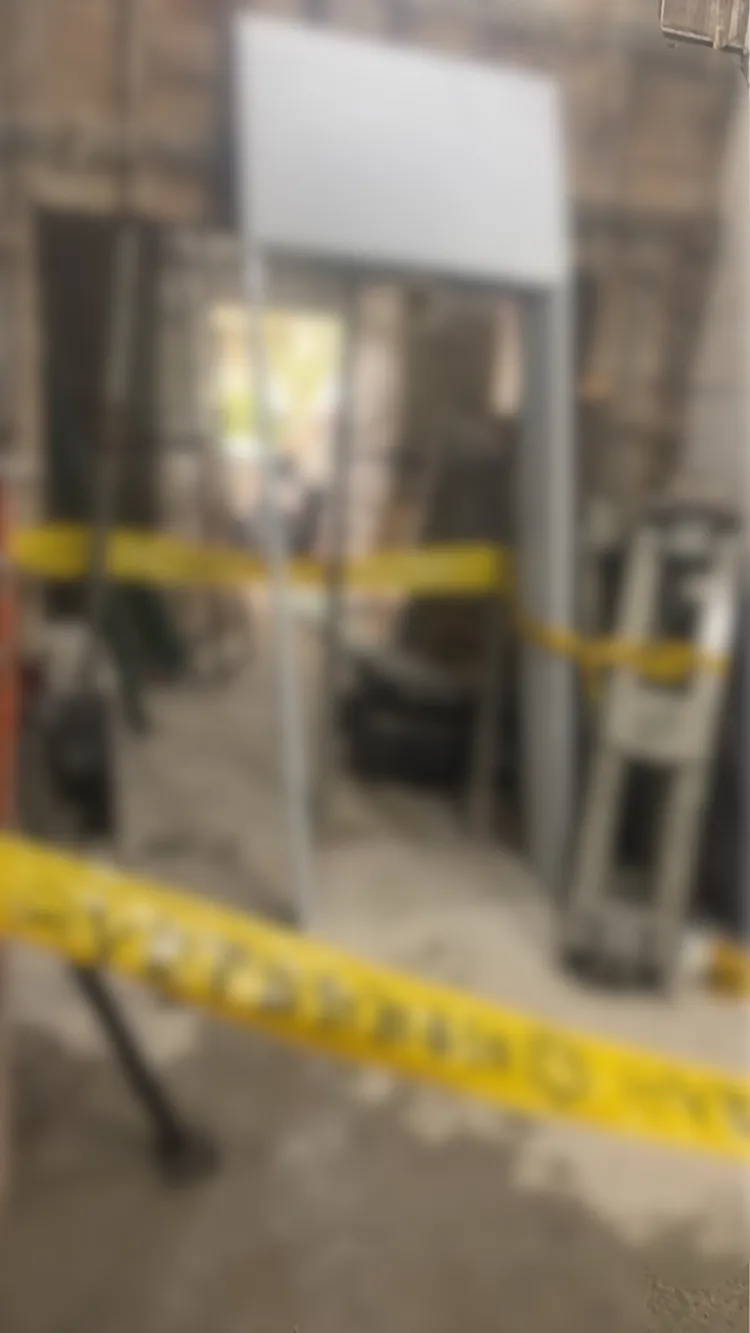 警方於現場拉起封鎖線。翻攝畫面